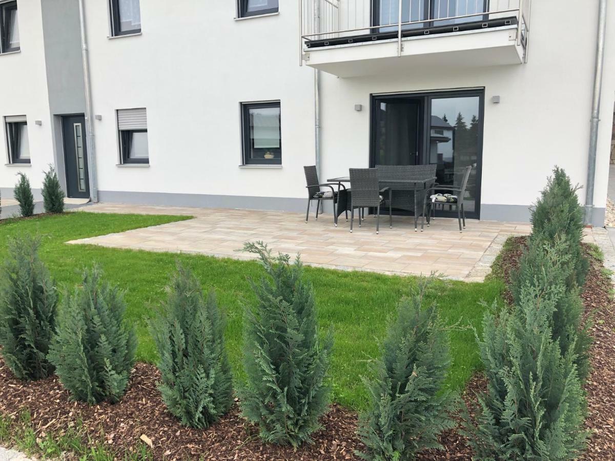 Landhaus Ferienwohnungen Mit Pool Und Wellness Neukirchen-Balbini Bagian luar foto