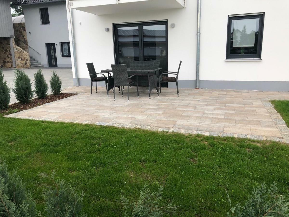 Landhaus Ferienwohnungen Mit Pool Und Wellness Neukirchen-Balbini Bagian luar foto